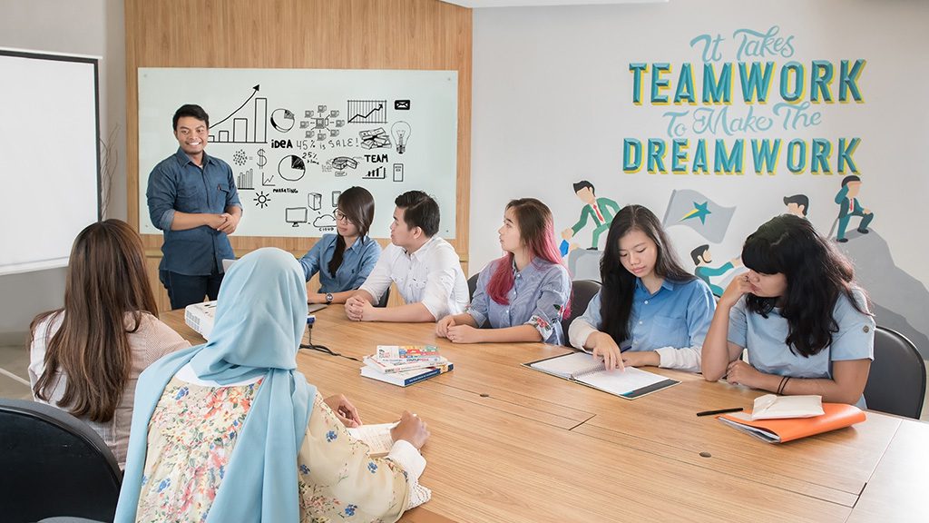 Skystar Venture (Business Incubator)